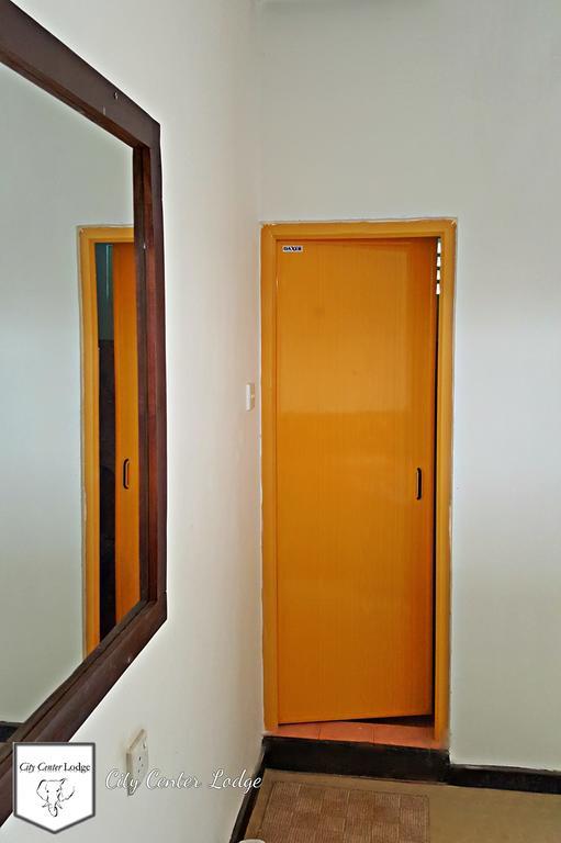 City Centre Lodge Ponnarankulama Zewnętrze zdjęcie